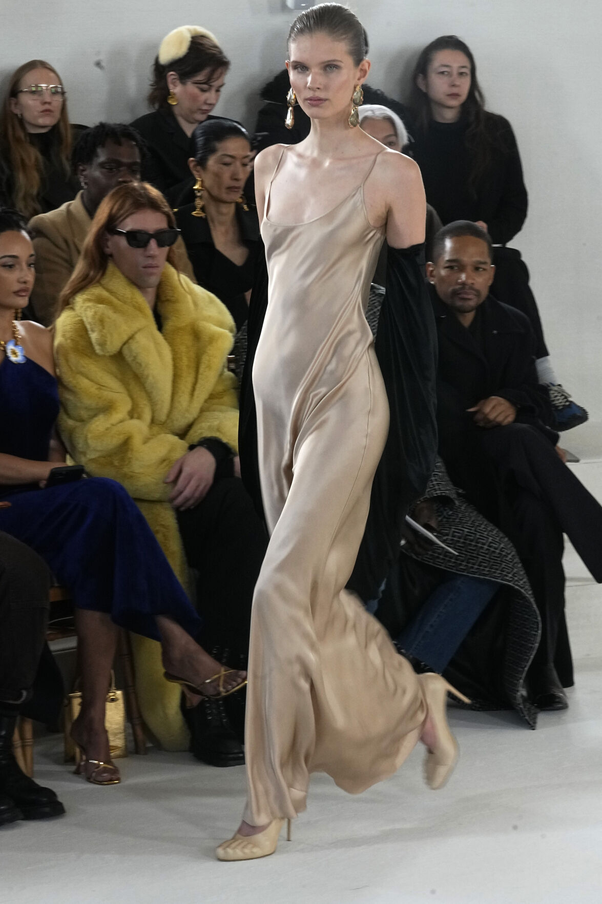 France Fashion Schiaparelli Haute Couture S/S 23
